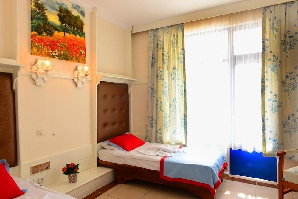 Merhaba Hotel