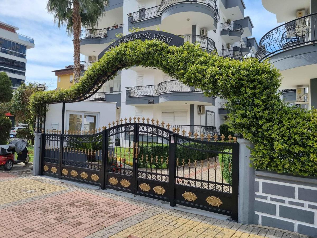 Apartment Lovely 2-bedroom With Pool, Oba District *