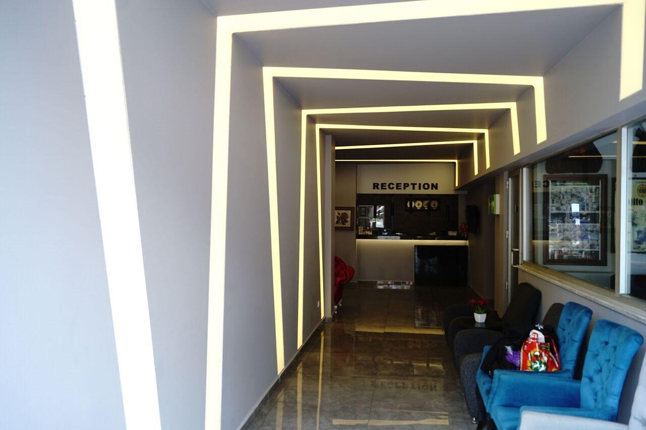 Aslan Hotel 2*