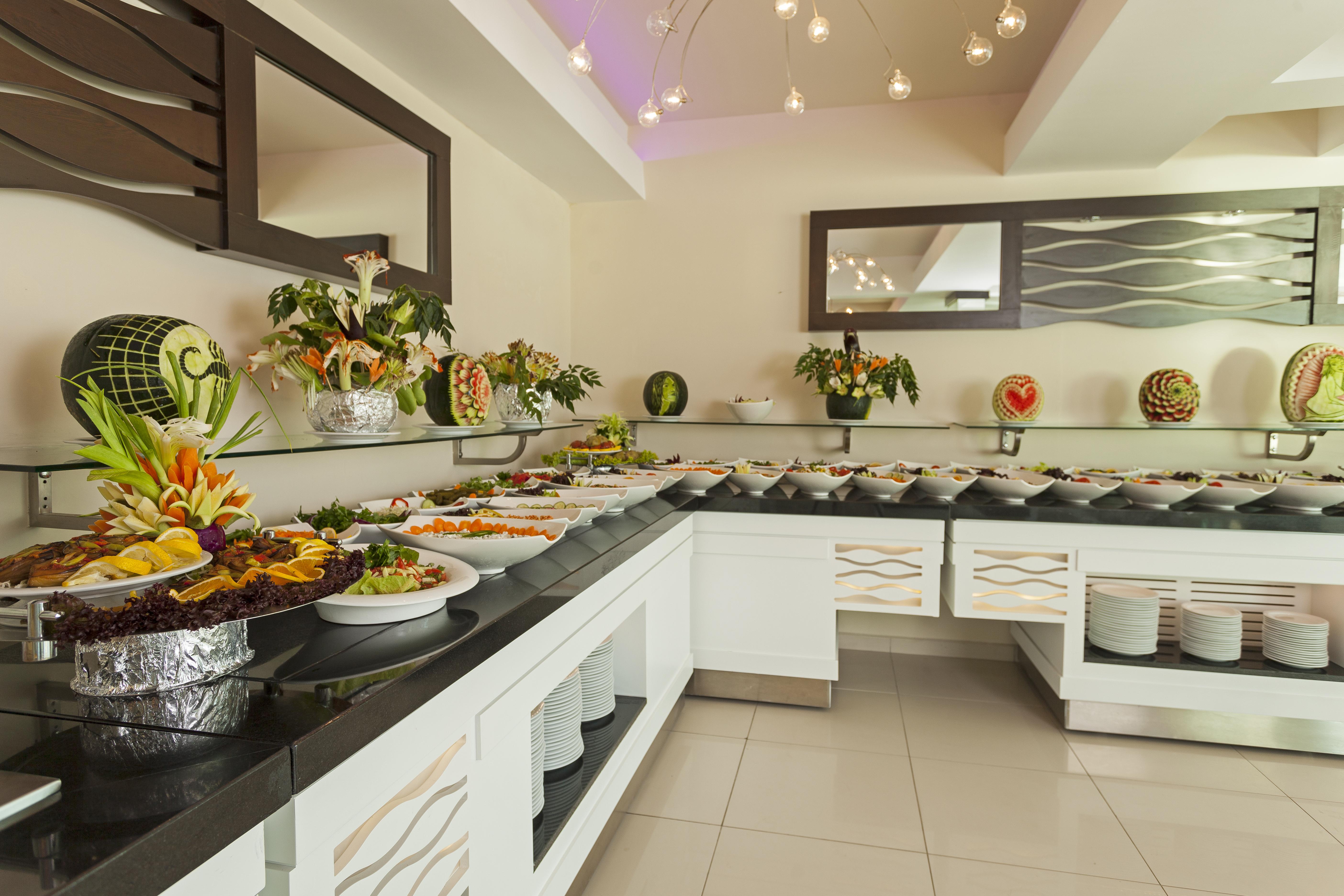 Hotel Sunny Hill Alya