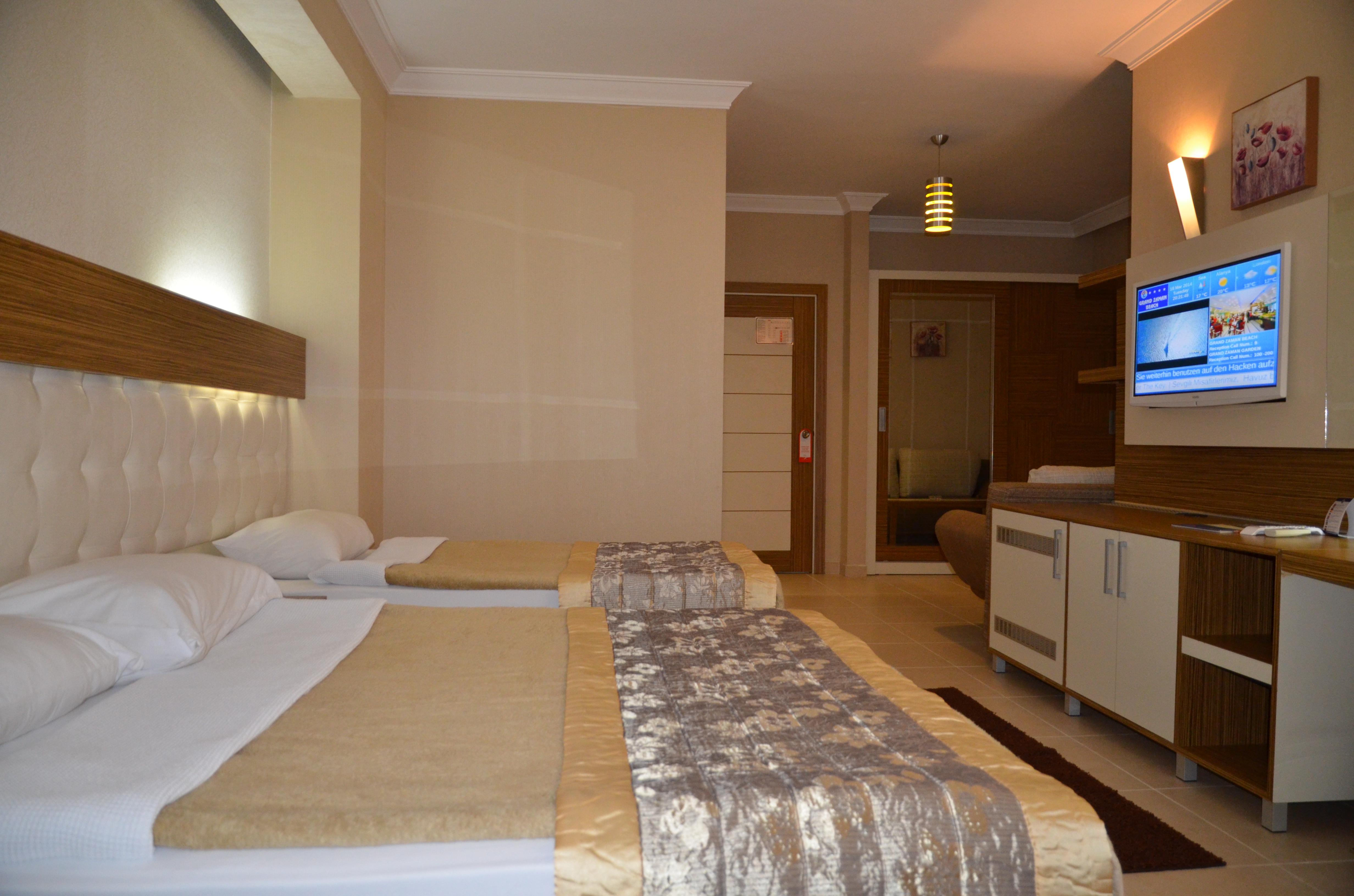 Hotel Grand Zaman Garden