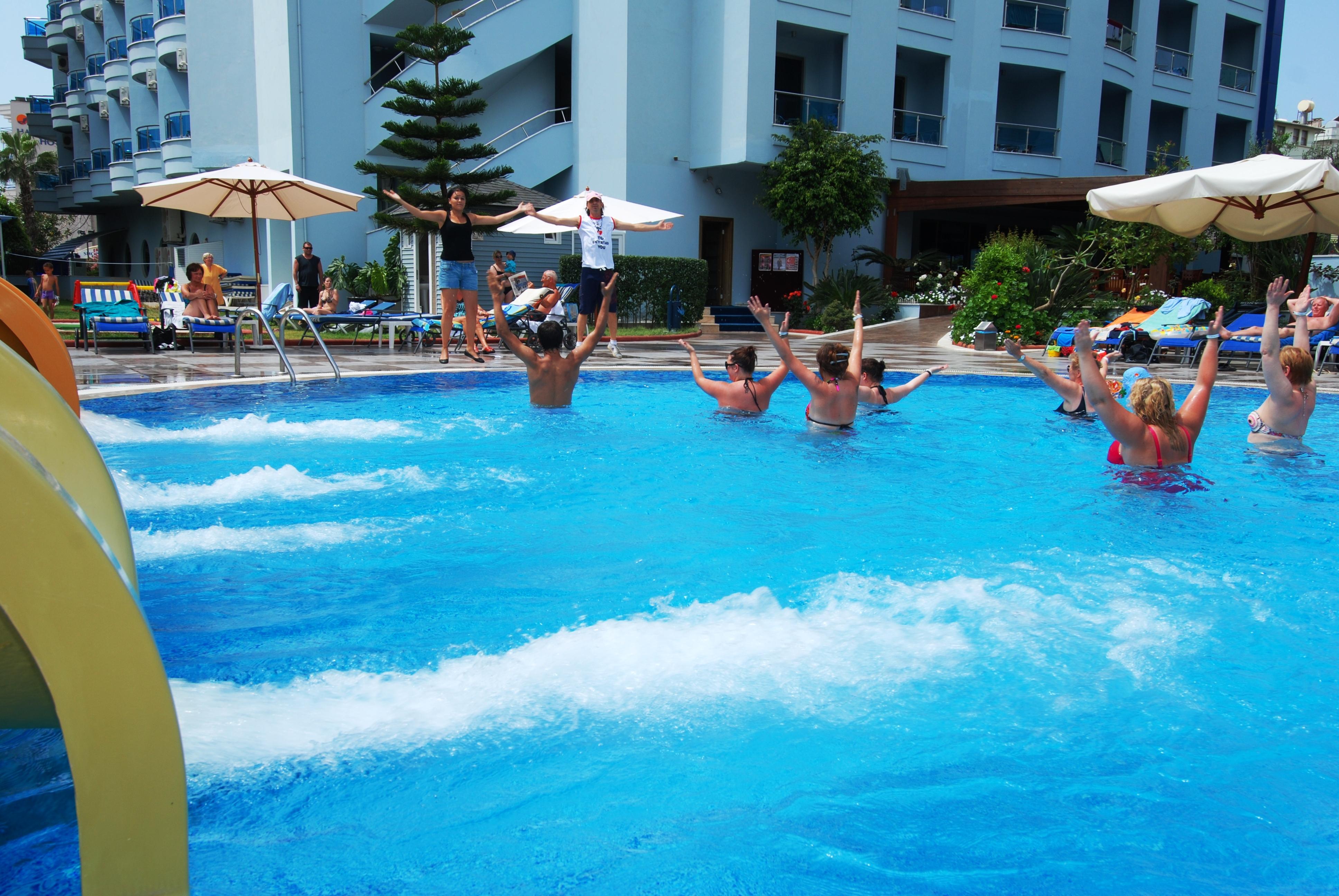 Hotel Grand Zaman Garden 4*