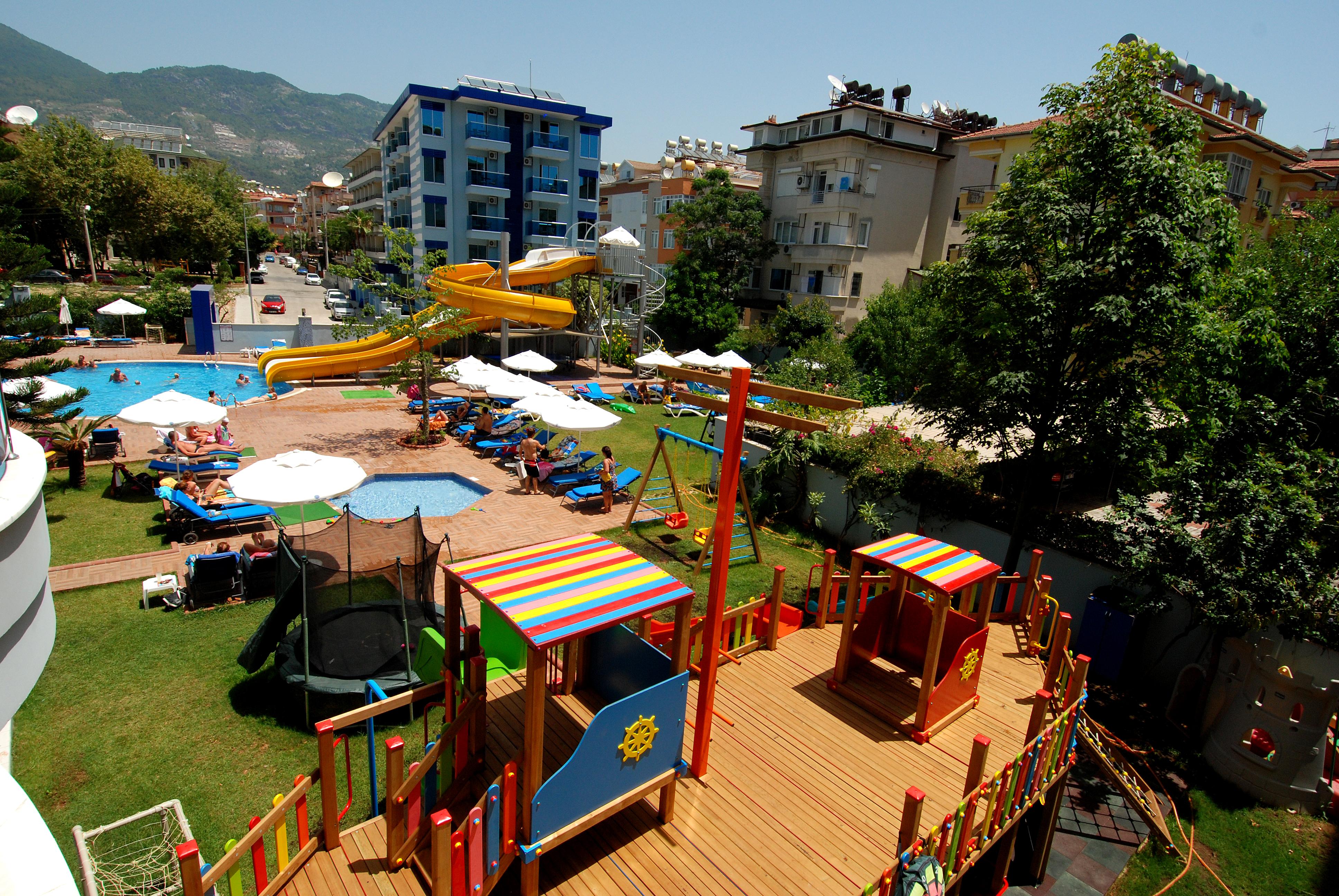 Grand Zaman Garden 4*