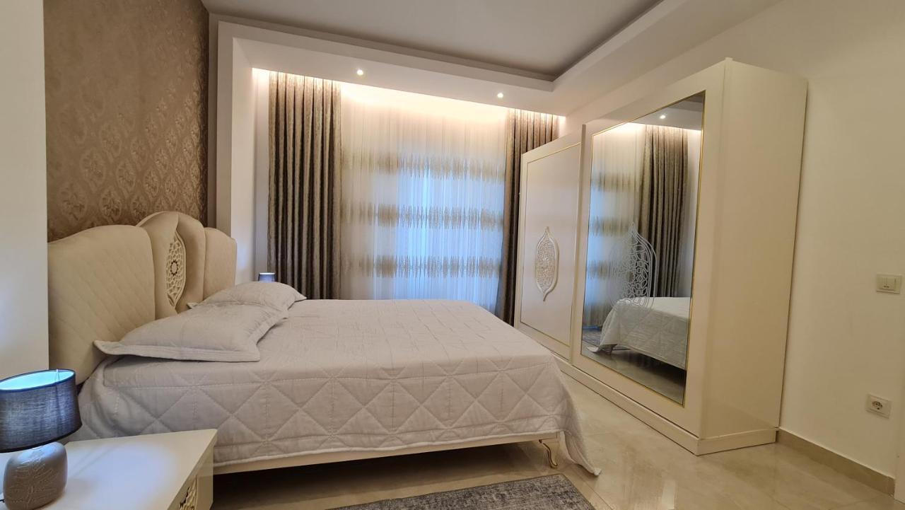 Alara Park Mahmutlar Apartment *
