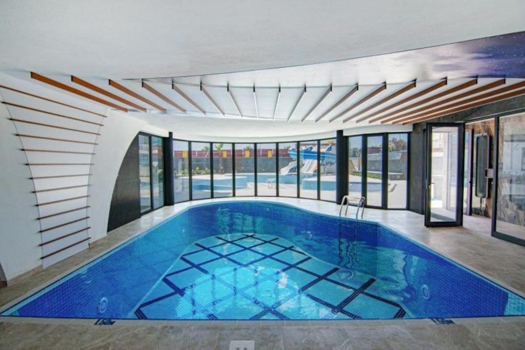 Apartment Luxurious With Sea View And Spa Center