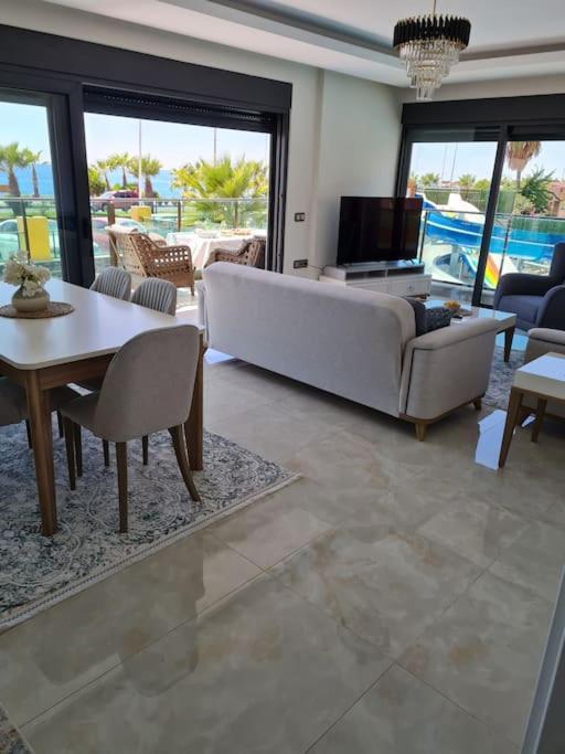 Luxurious With Sea View And Spa Center Apartment Alanya