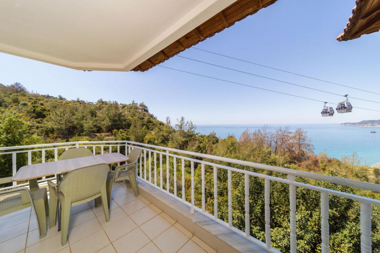 Superb Flat With Nature View And Balcony In