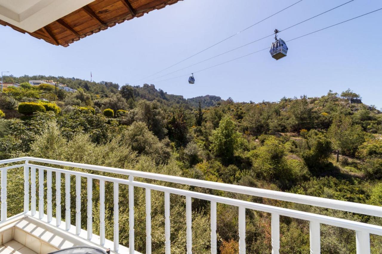 Superb Flat With Nature View And Balcony In * Alanya
