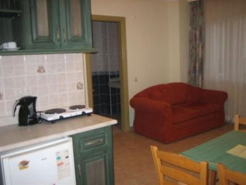 Akya Aparthotel