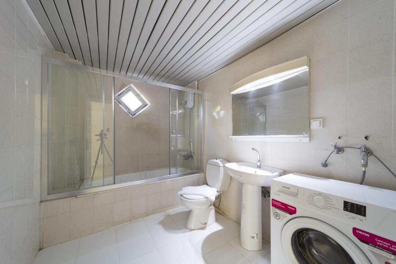 Refreshing Flat With Excellent Location In Apartment Alanya