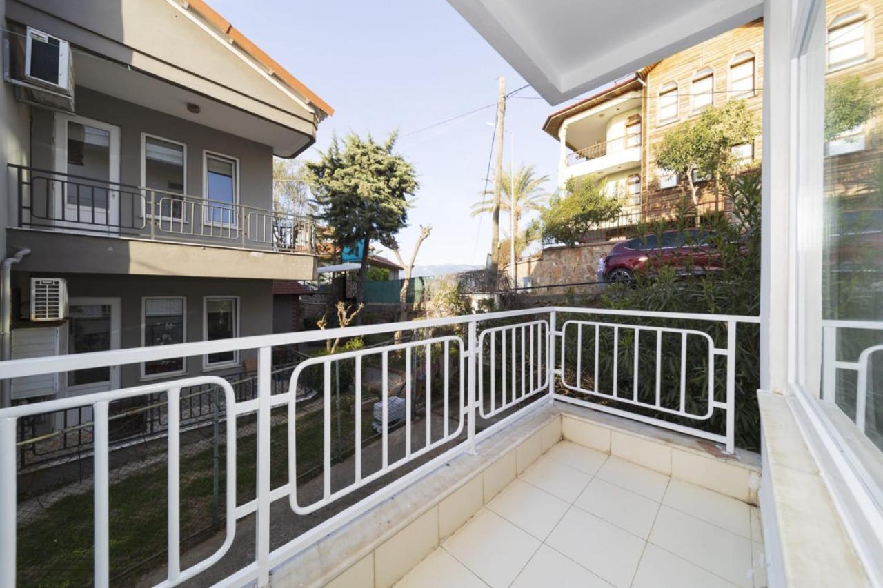 Refreshing Flat With Excellent Location In Apartment Alanya