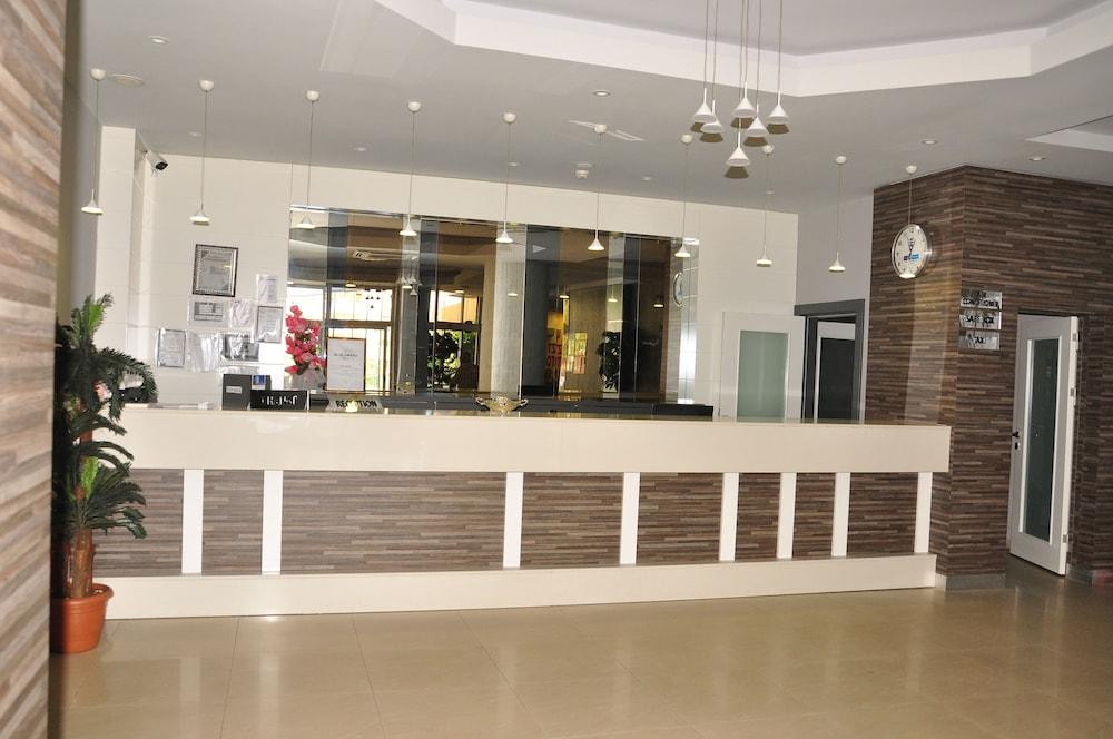 Vega Apart Otel 4*