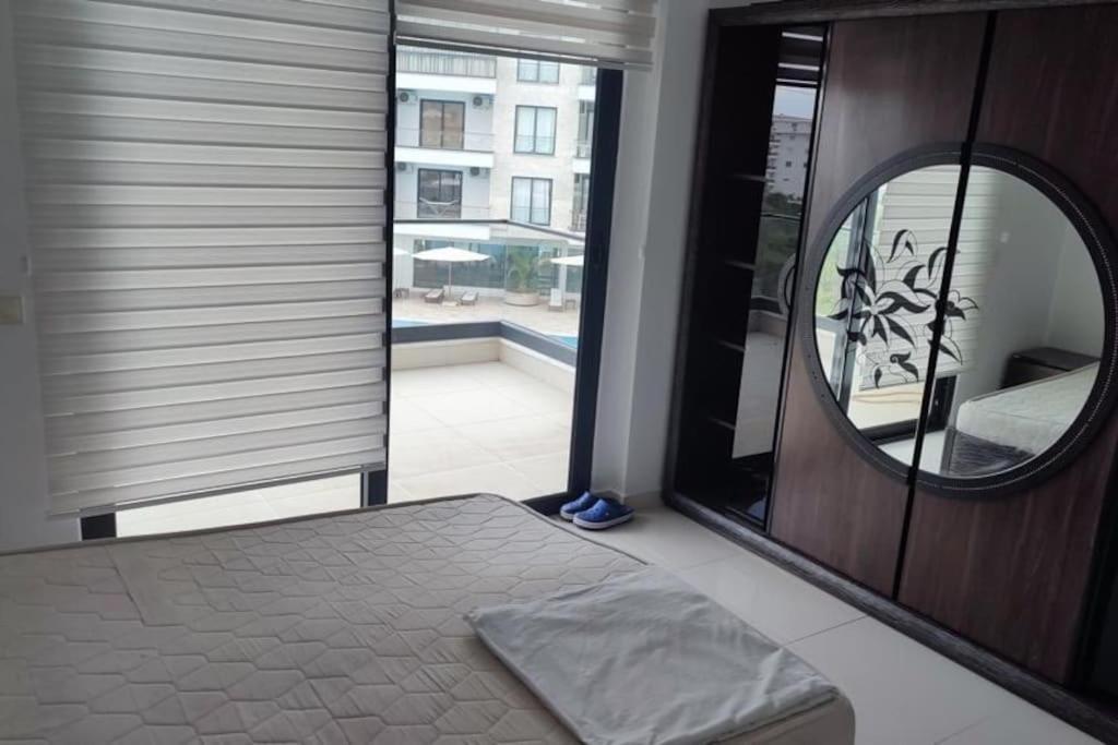 Alanyada Havuzlu,denize Yakin, Lux Apartment