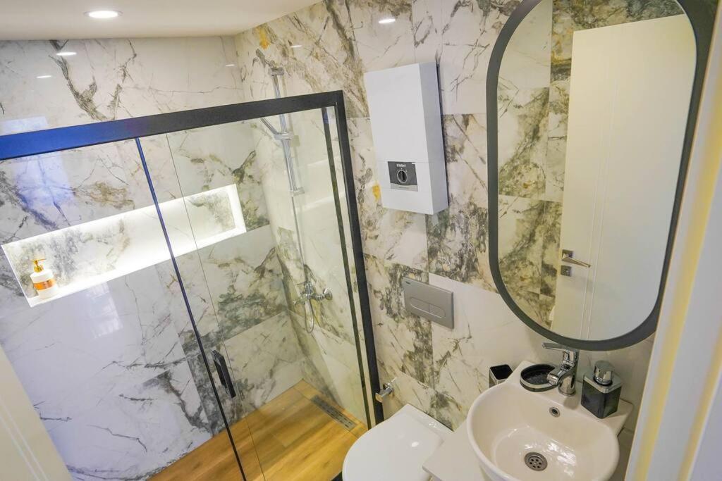 Appartement 1+1 In Elite *