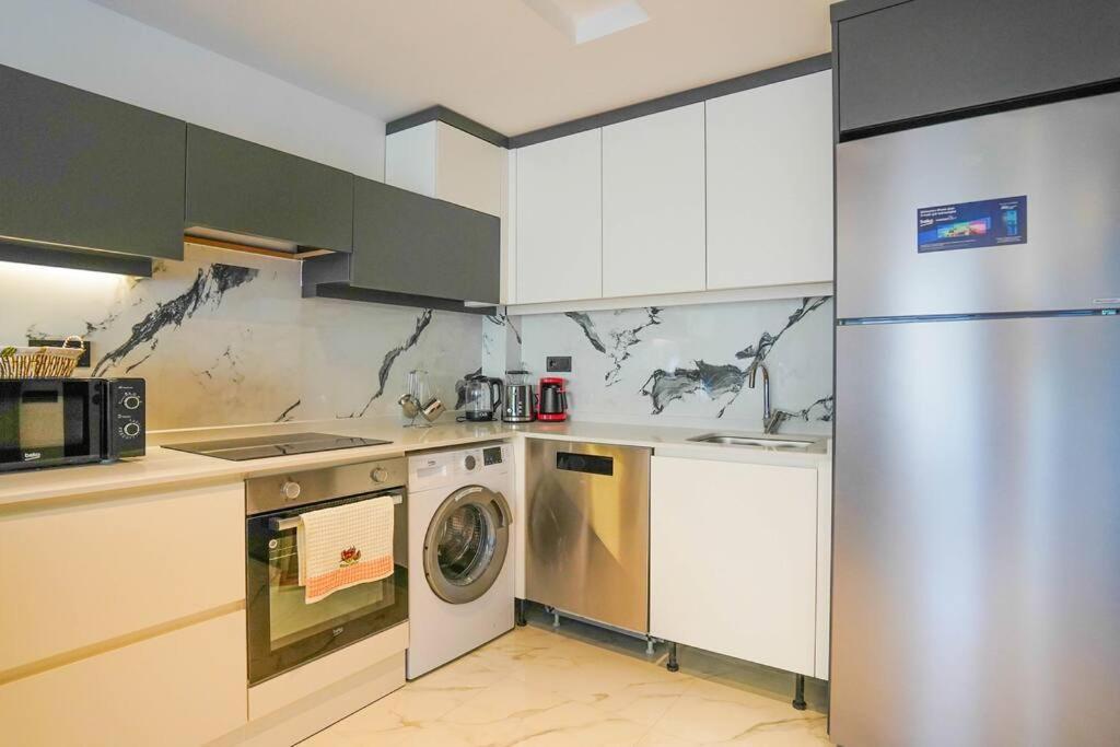 Appartement 1+1 In Elite