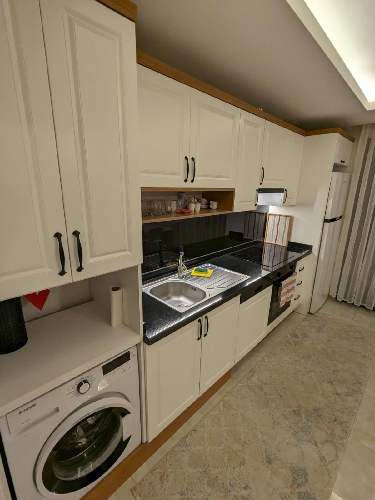 Apartment Luxurious With Sea View And Spa Center *