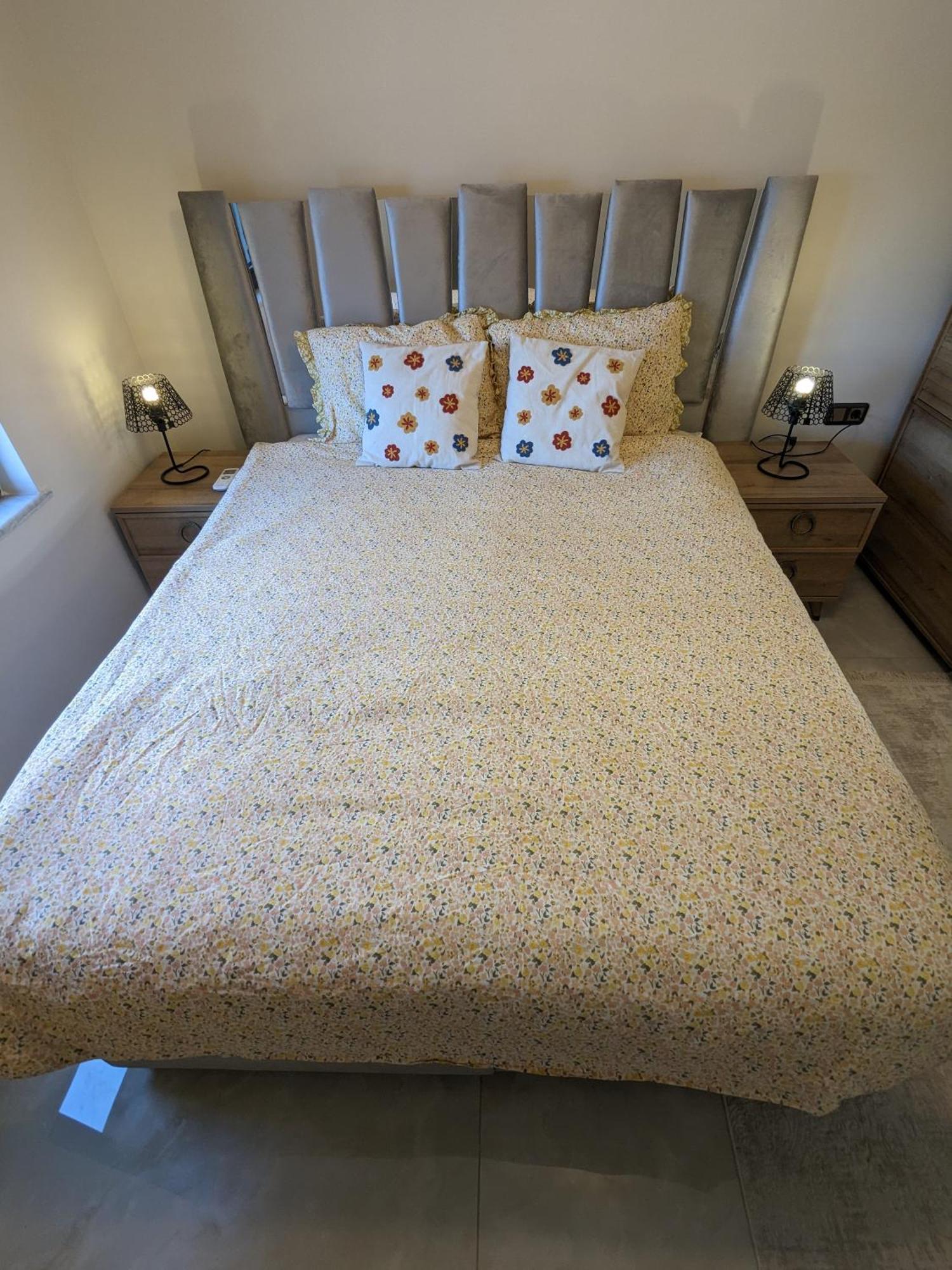 Luxurious With Sea View And Spa Center Apartment