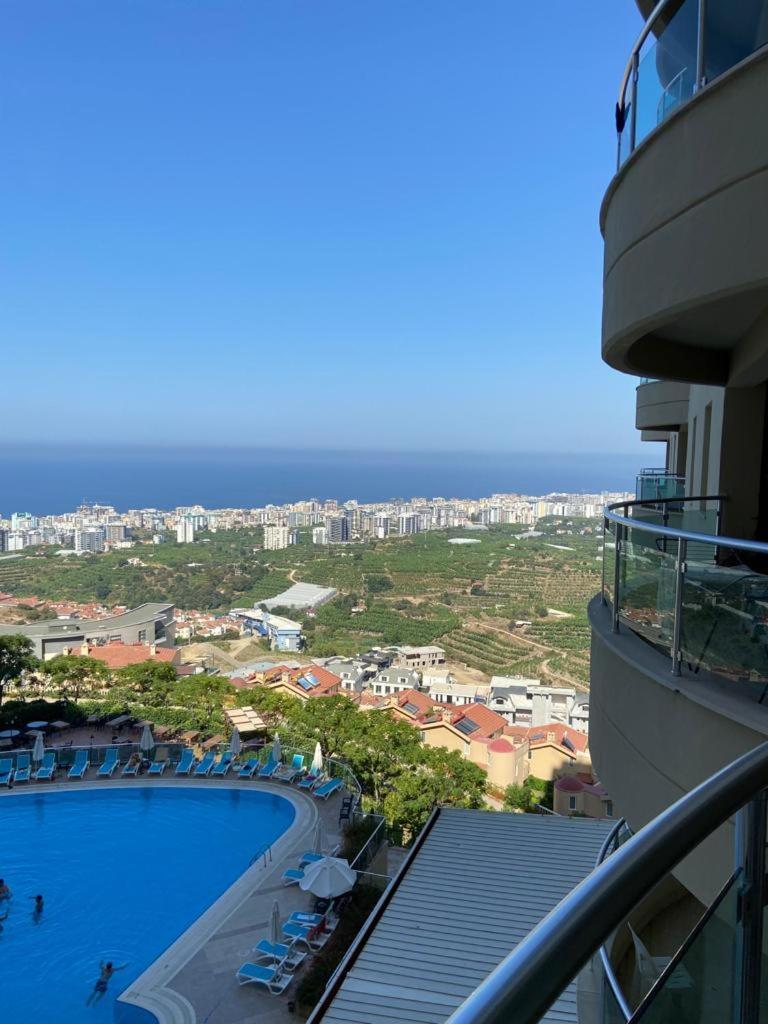 Appartement Goldcity 2 Chambres, Vue Sur Mer, Aquapark Non Inclus