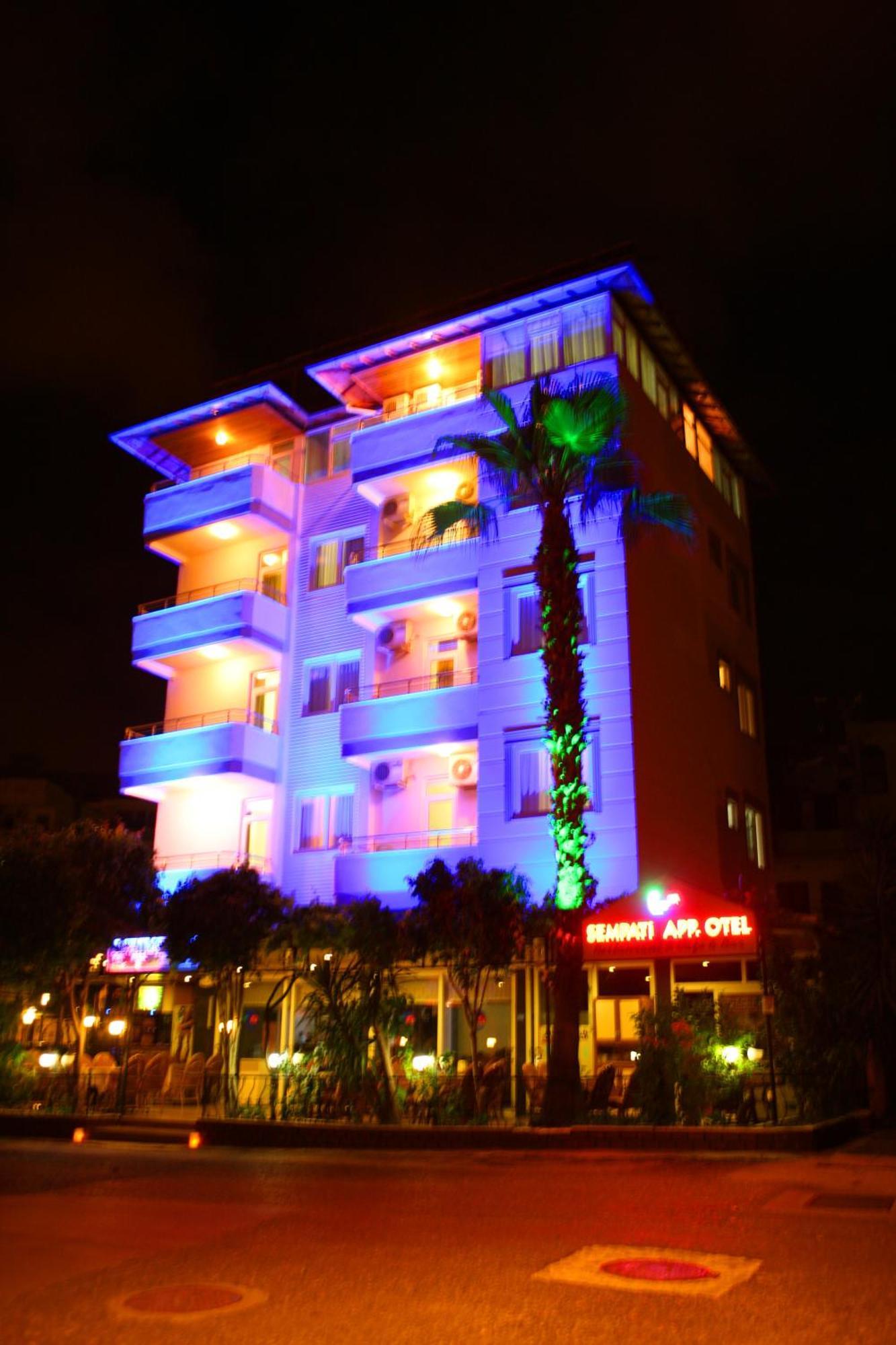 Aparthotel Sempati 4*