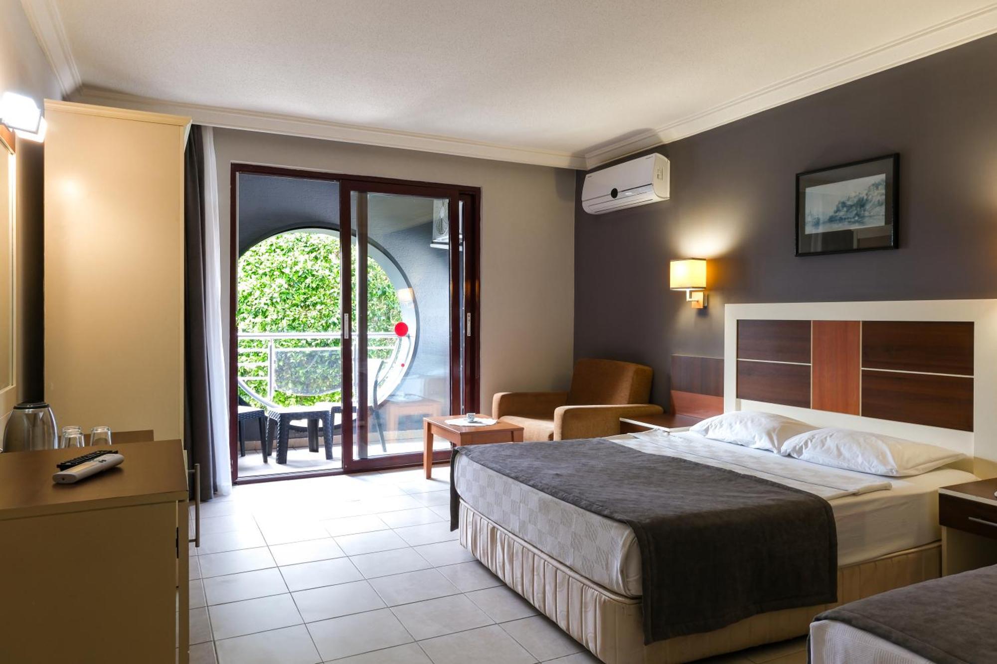 Kaila Krizantem 4* Alanya