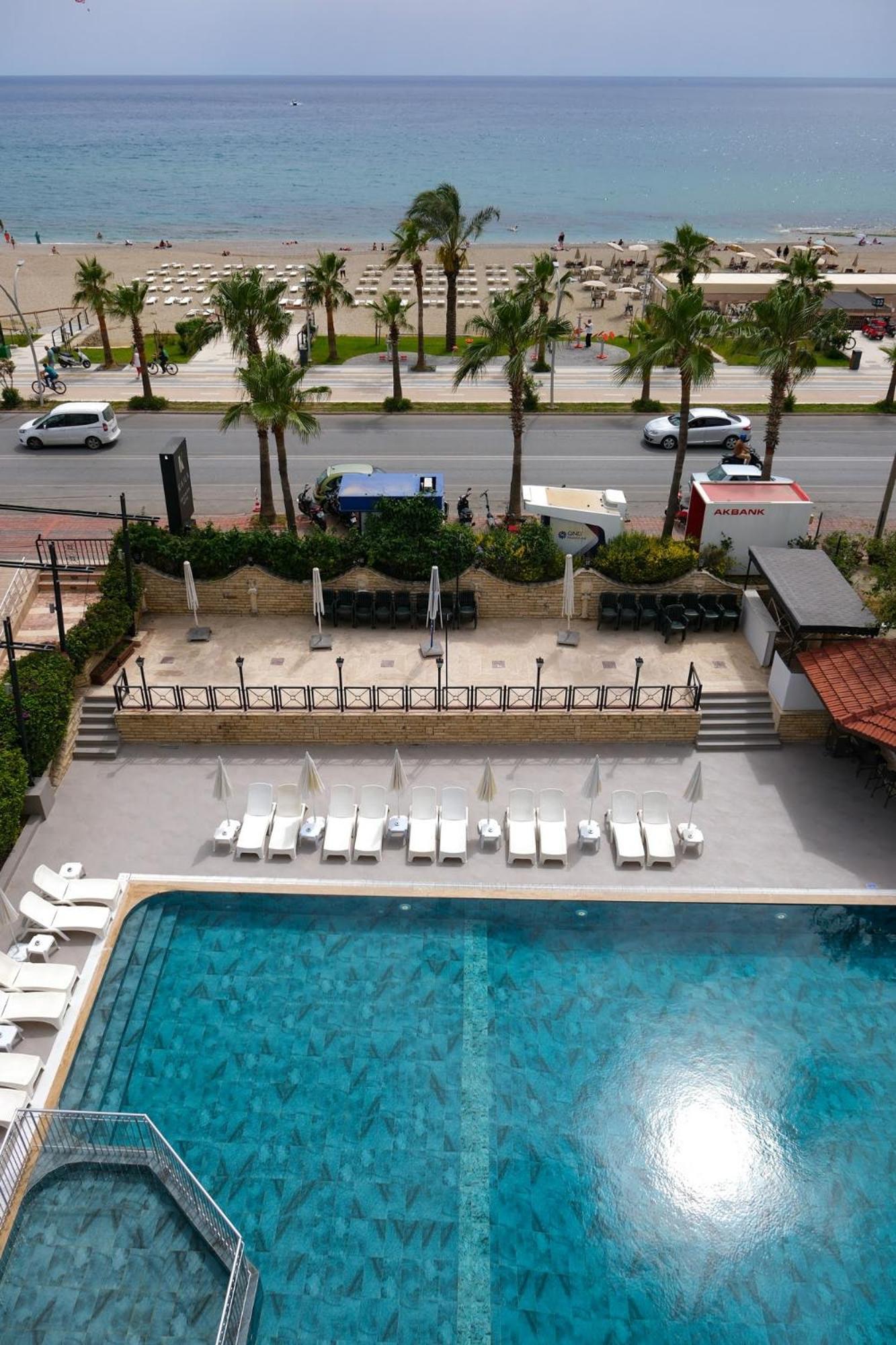 Kaila Krizantem 4* Alanya