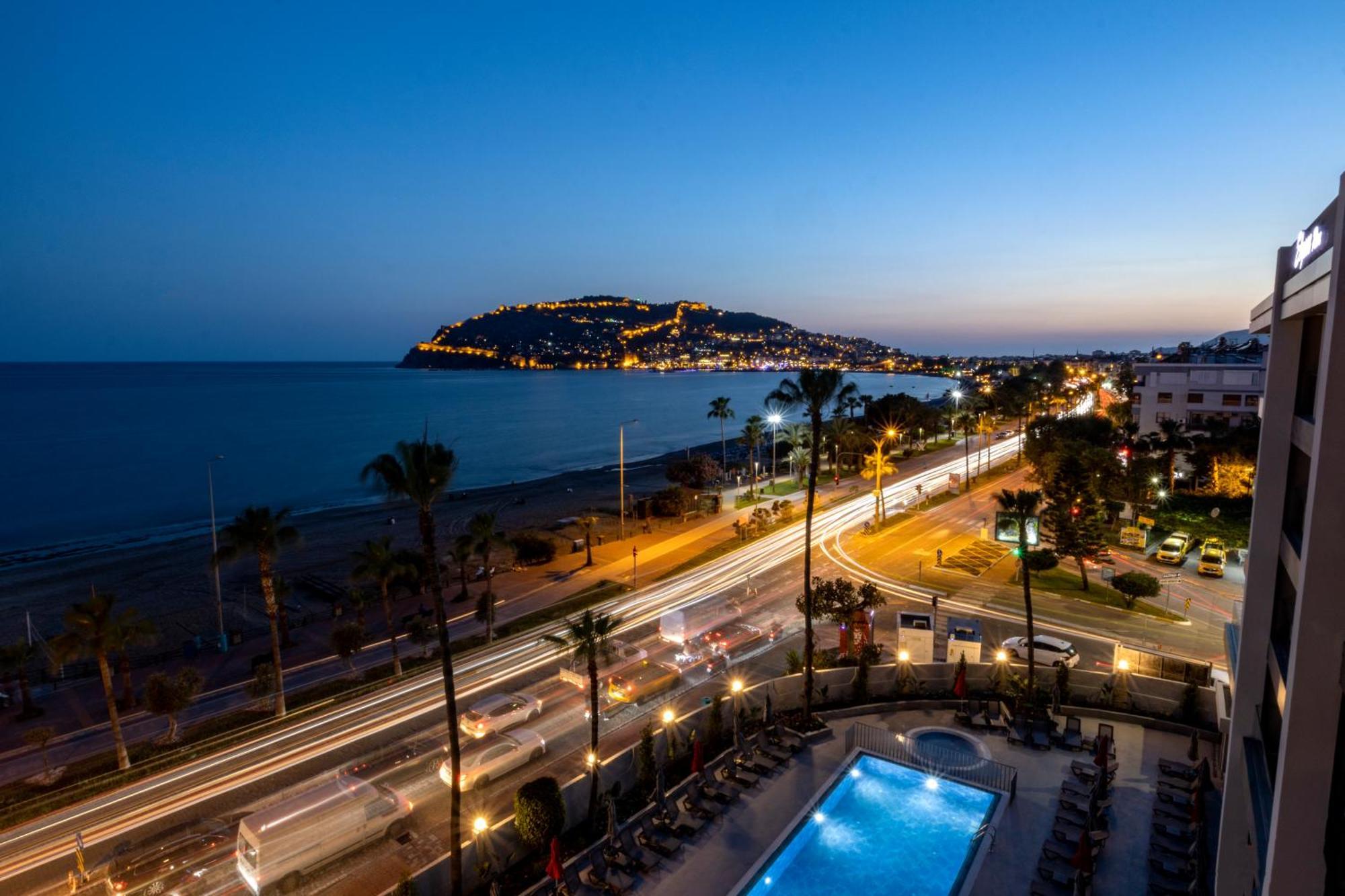 Elysee Alanya