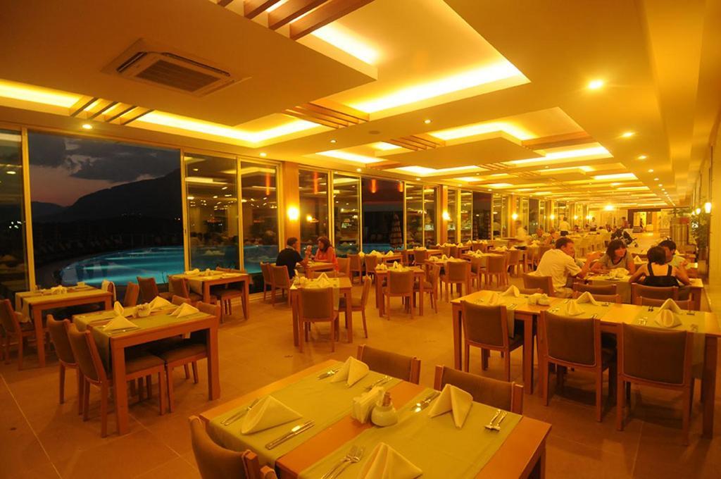 Luxery Goldcity Gold City Hotel 5*