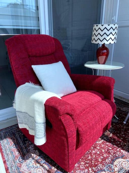 Hygge Flat With Heated Floors & Sunny Balcony!
