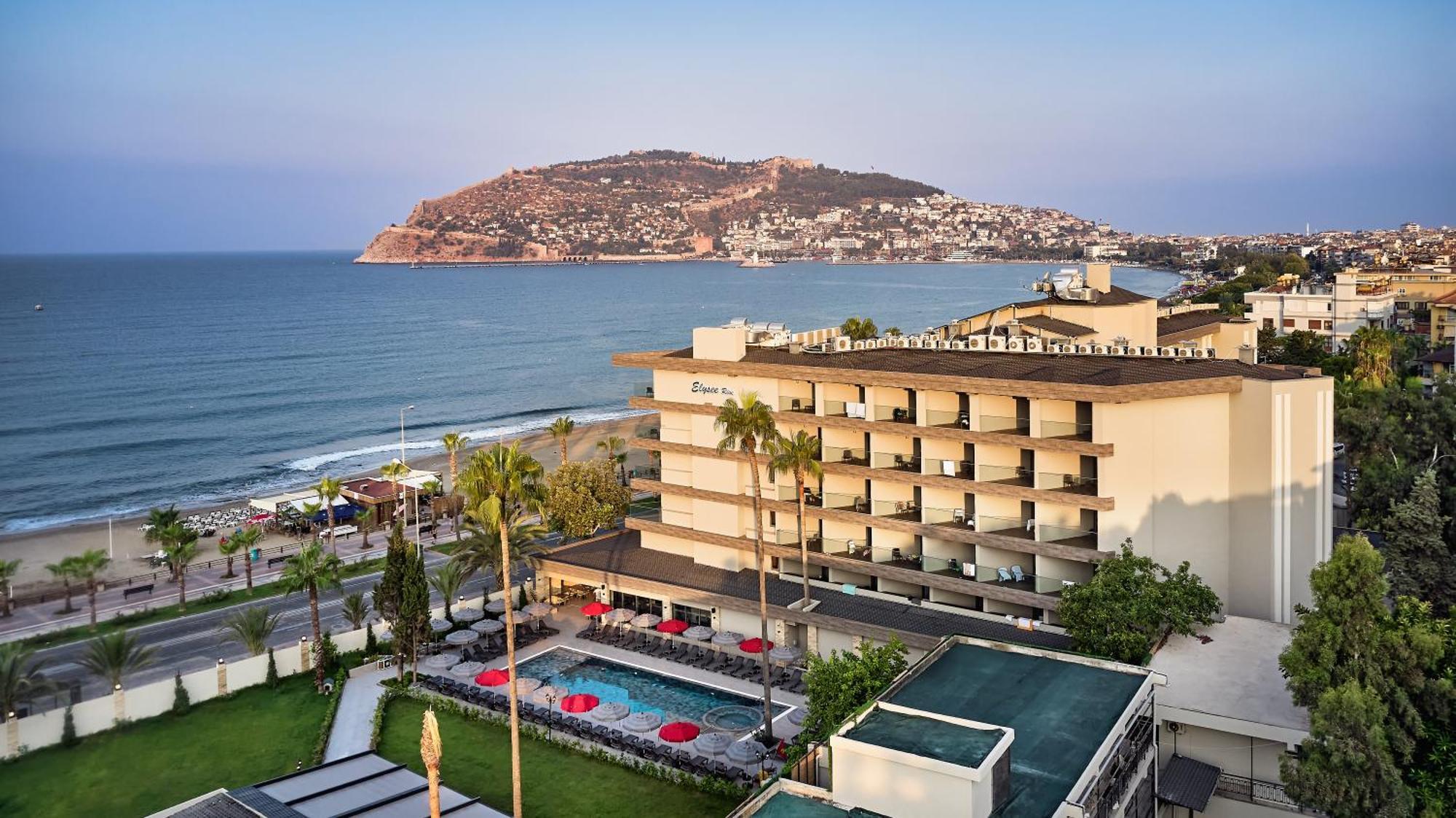 Elysee Hotel 4*