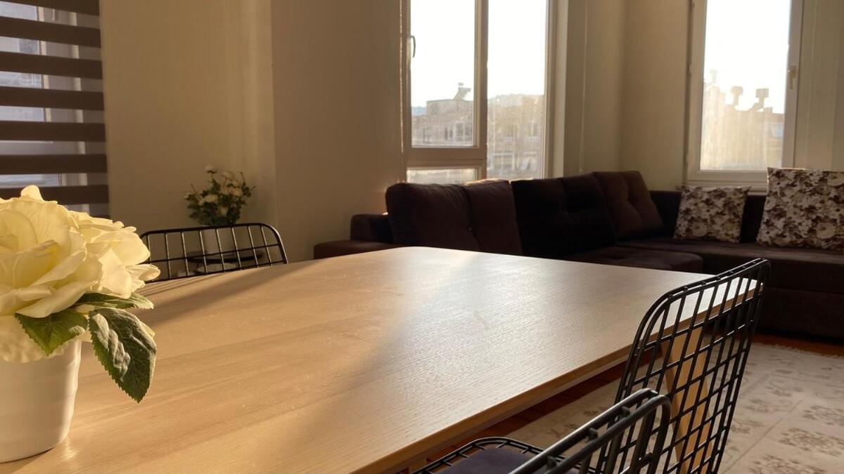 Merkezde Denize 100mt 2+1 Apartamento *