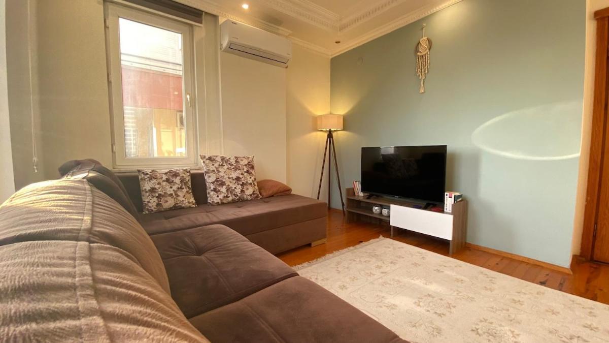 Merkezde Denize 100mt 2+1 Alanya