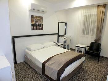 Murat Alanya