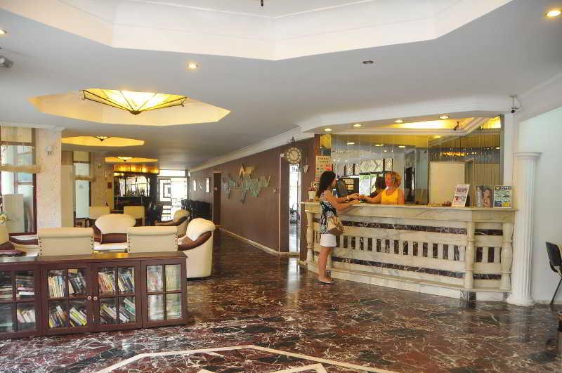 Hotel Azak