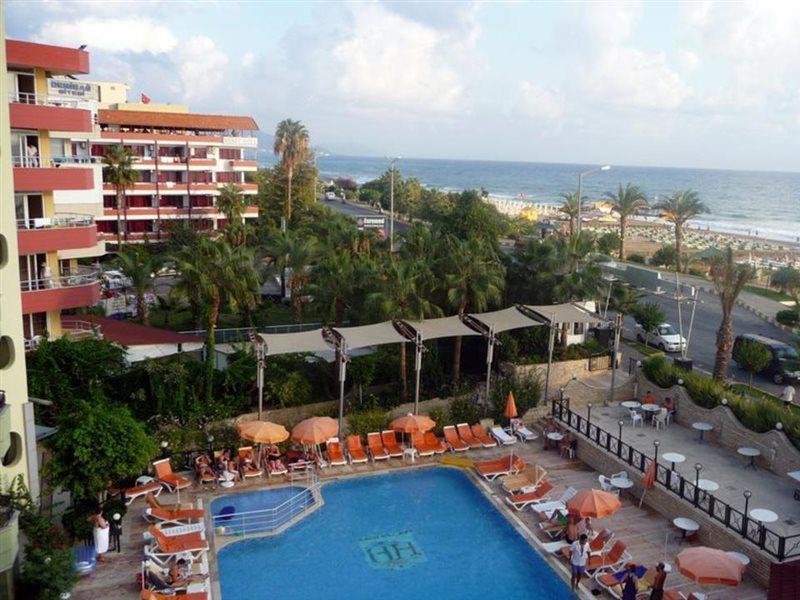 Resort Kaila Krizantem 4*