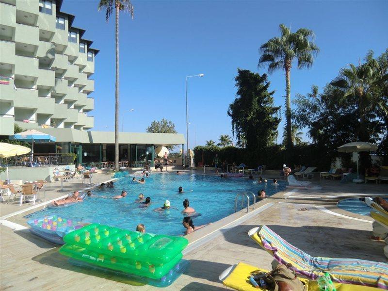 Hotel Elysee 4*