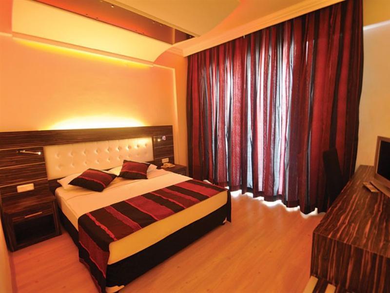 Hotel Sunny Hill Alya