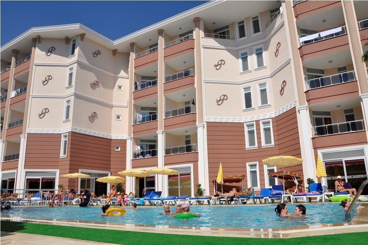 Aparthotel Primera & App