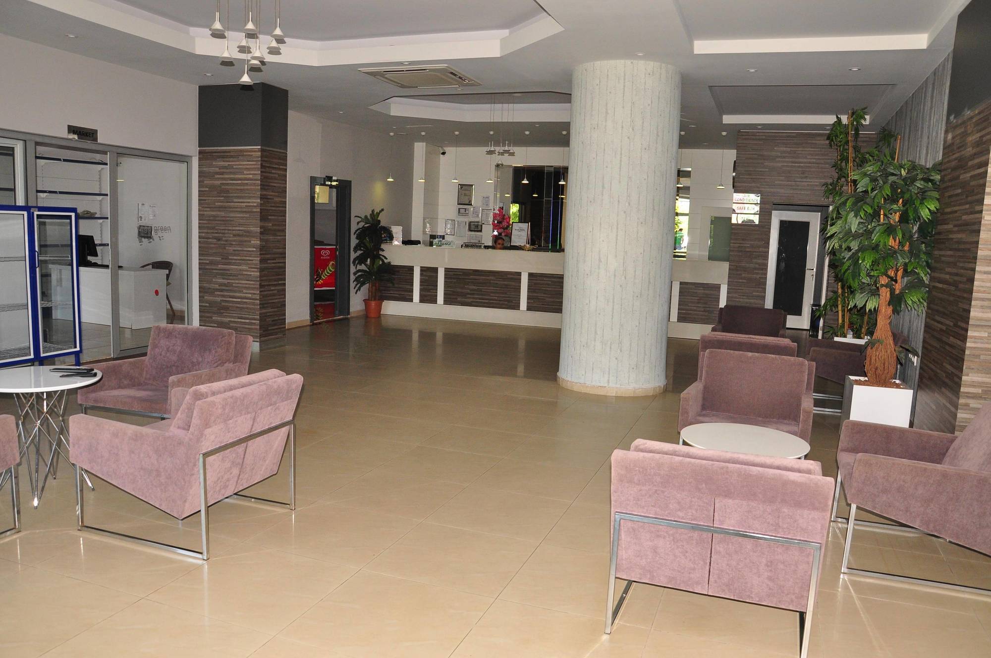 Apart Otel Vega 4*
