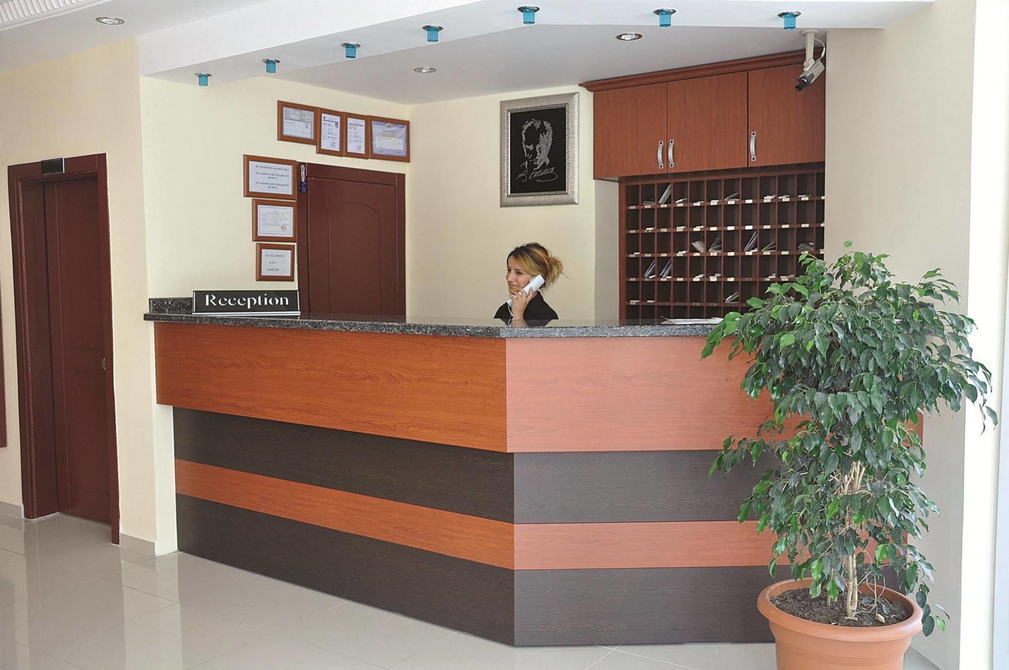 Primera & App Aparthotel Alanya