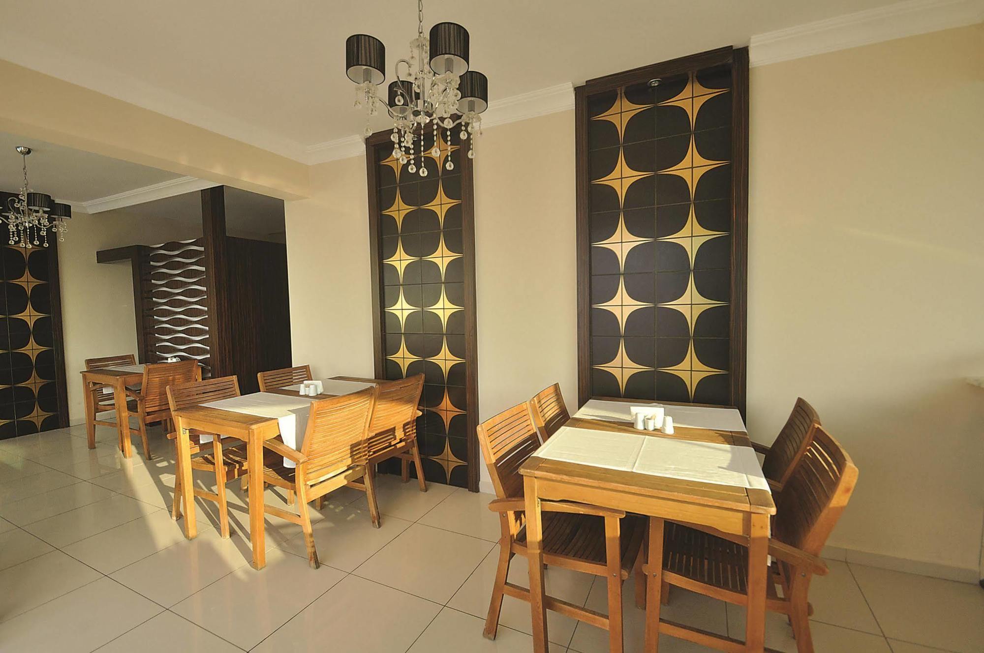 Sunny Hill Alya Hotel 4*