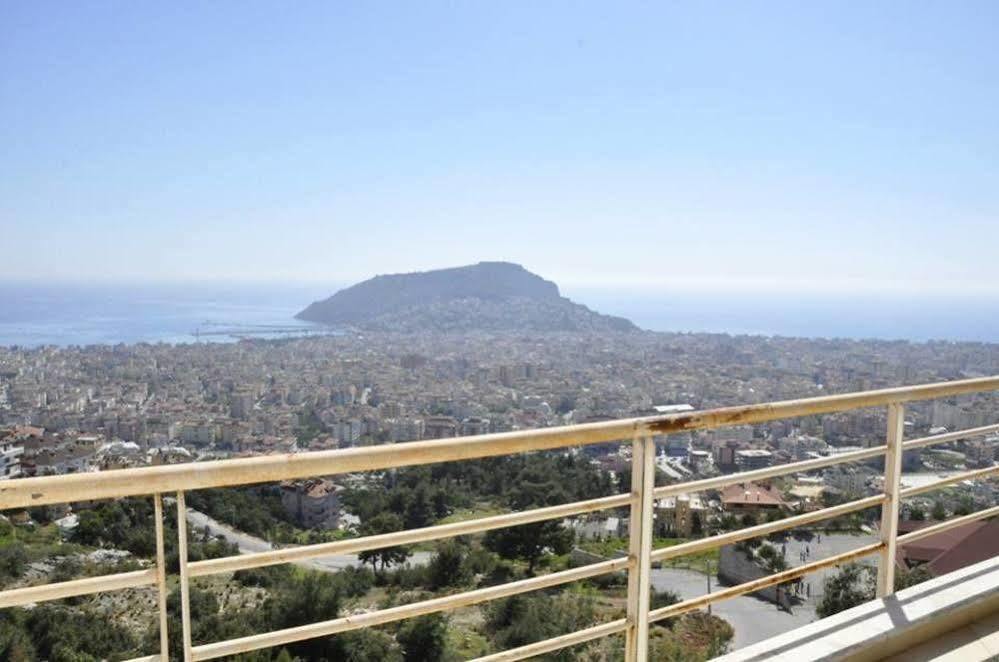 Deniz 3* Alanya