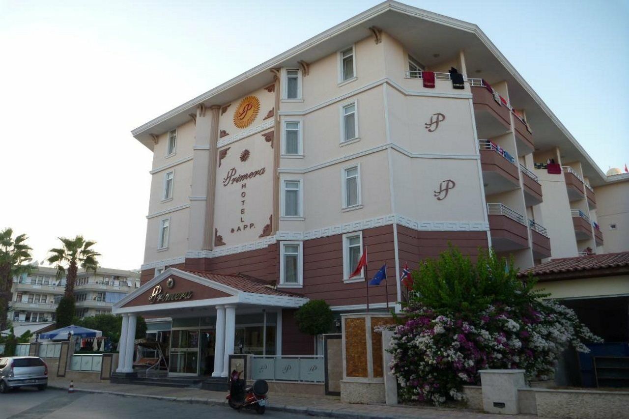 Aparthotel Primera & App 3*