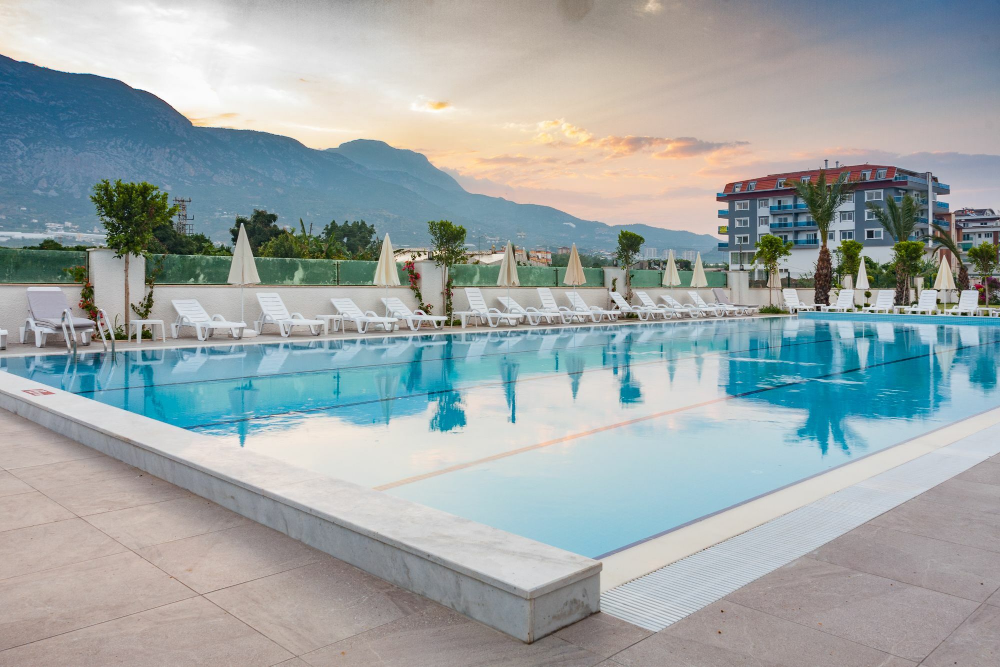 Hotel Graf Victor 4*