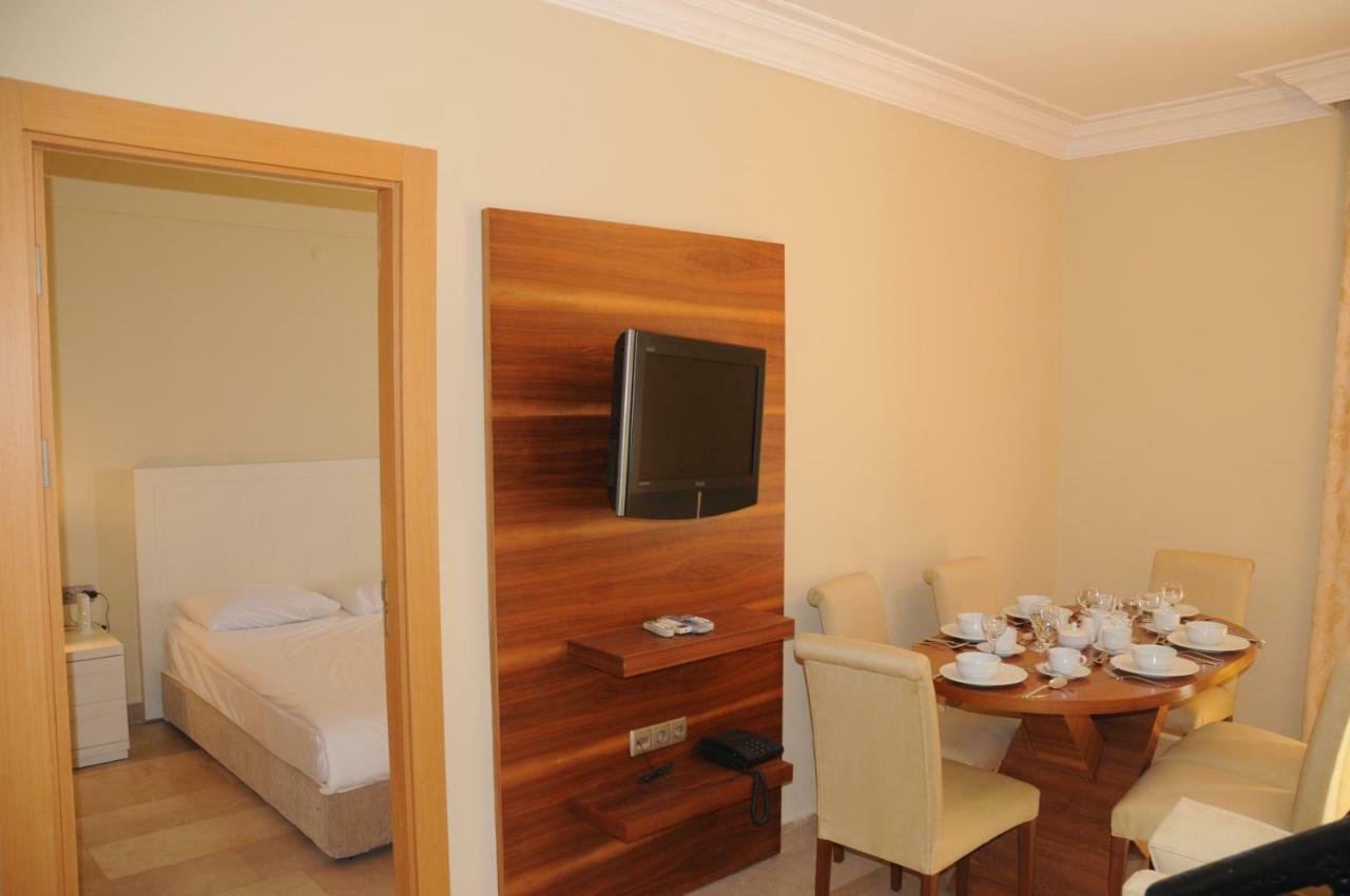 Gold City 3b Main Building Penthouse With Free Aquapark Apartment *