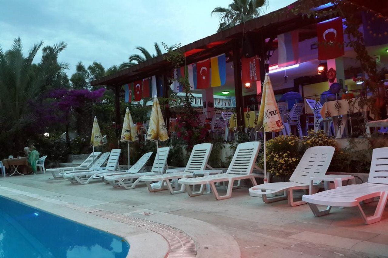 Murat Hotel 3*