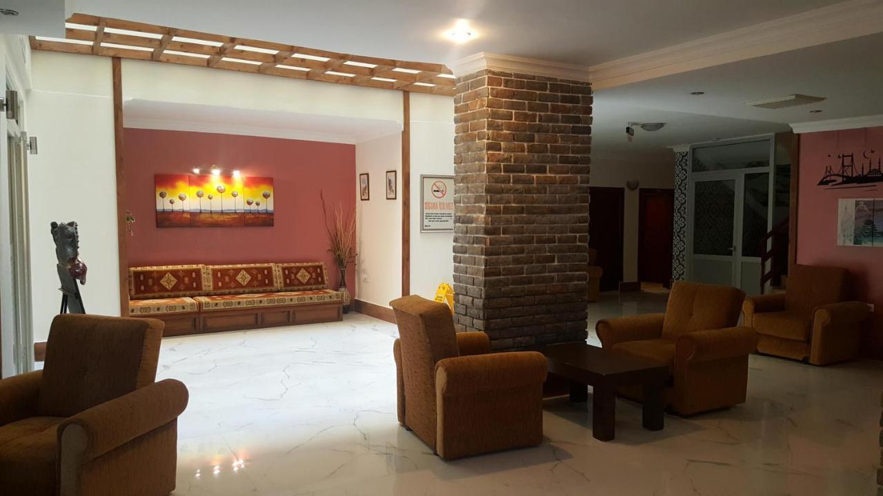 Primera & App Aparthotel 3*