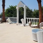 Villa Moonlight