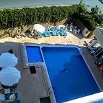 Tosmur Beach Apartment