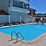 Kleopatra Smile Hotel