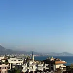 1+1 New Cozy Apartment In The Center Of Alanya.